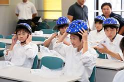 Bicycle-Helmet（BH）贈呈式